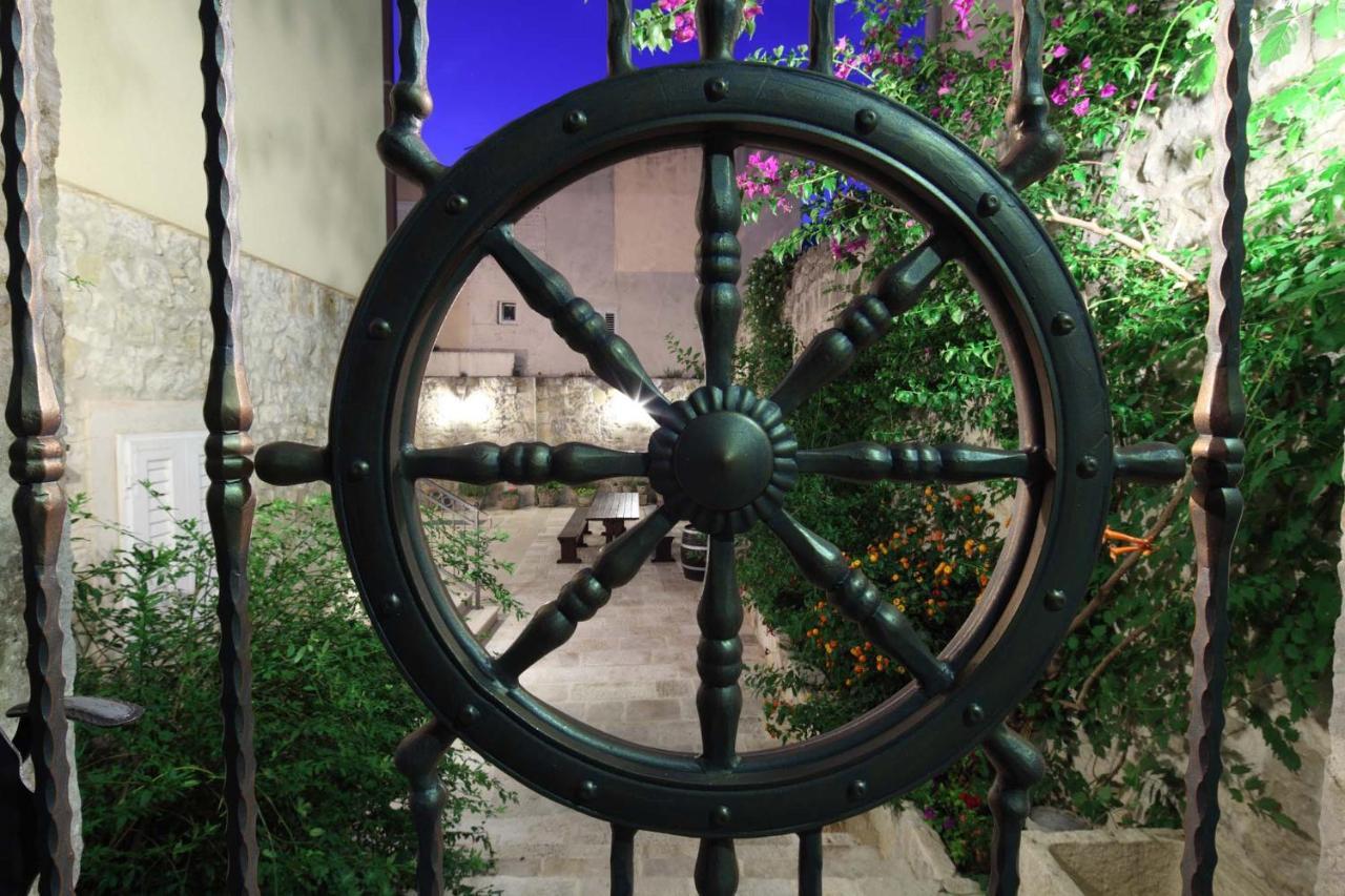 מאקרסקה Old Town Studio Apartments מראה חיצוני תמונה