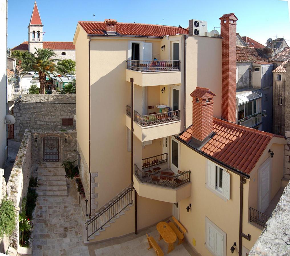 מאקרסקה Old Town Studio Apartments מראה חיצוני תמונה