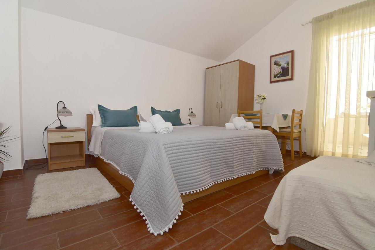 מאקרסקה Old Town Studio Apartments מראה חיצוני תמונה