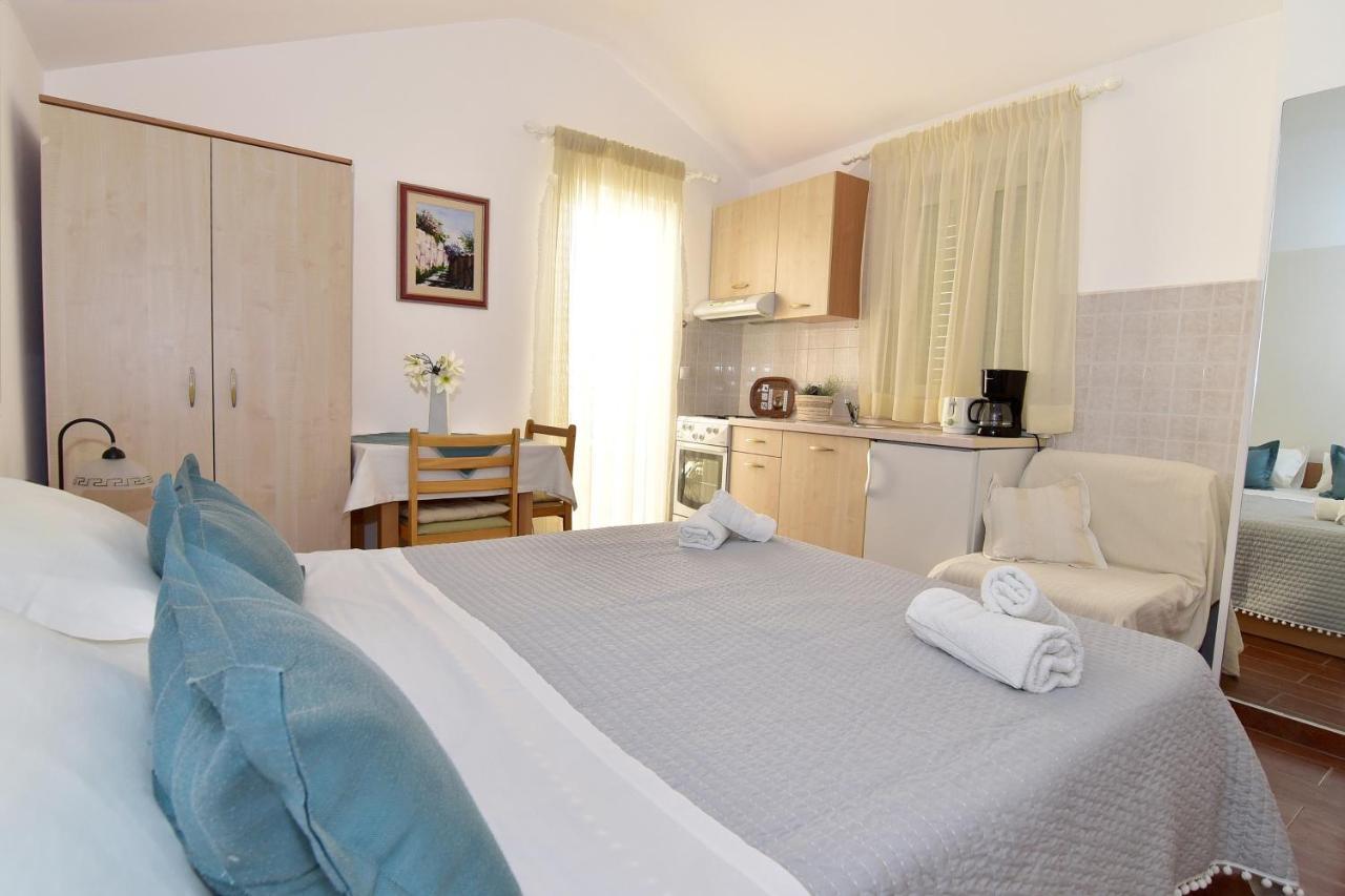 מאקרסקה Old Town Studio Apartments מראה חיצוני תמונה