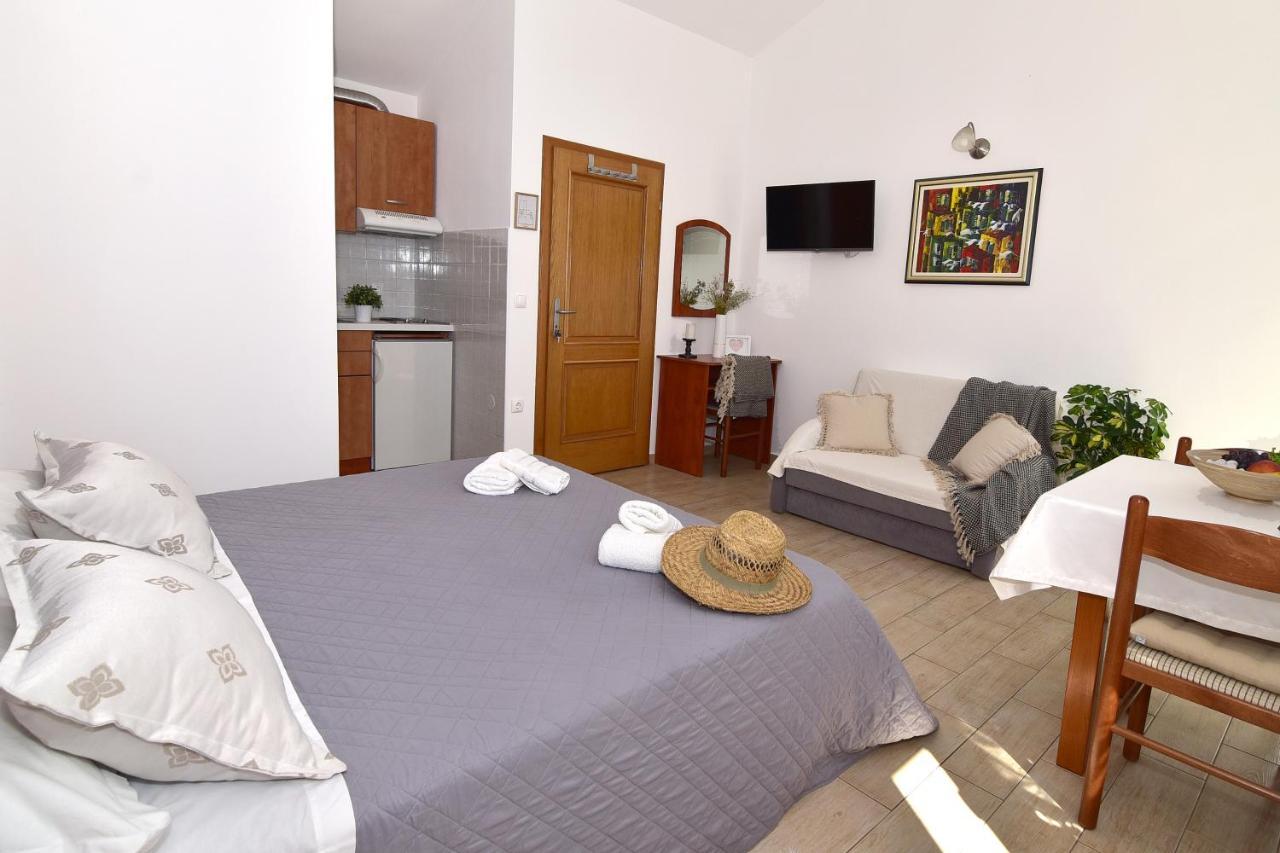 מאקרסקה Old Town Studio Apartments מראה חיצוני תמונה