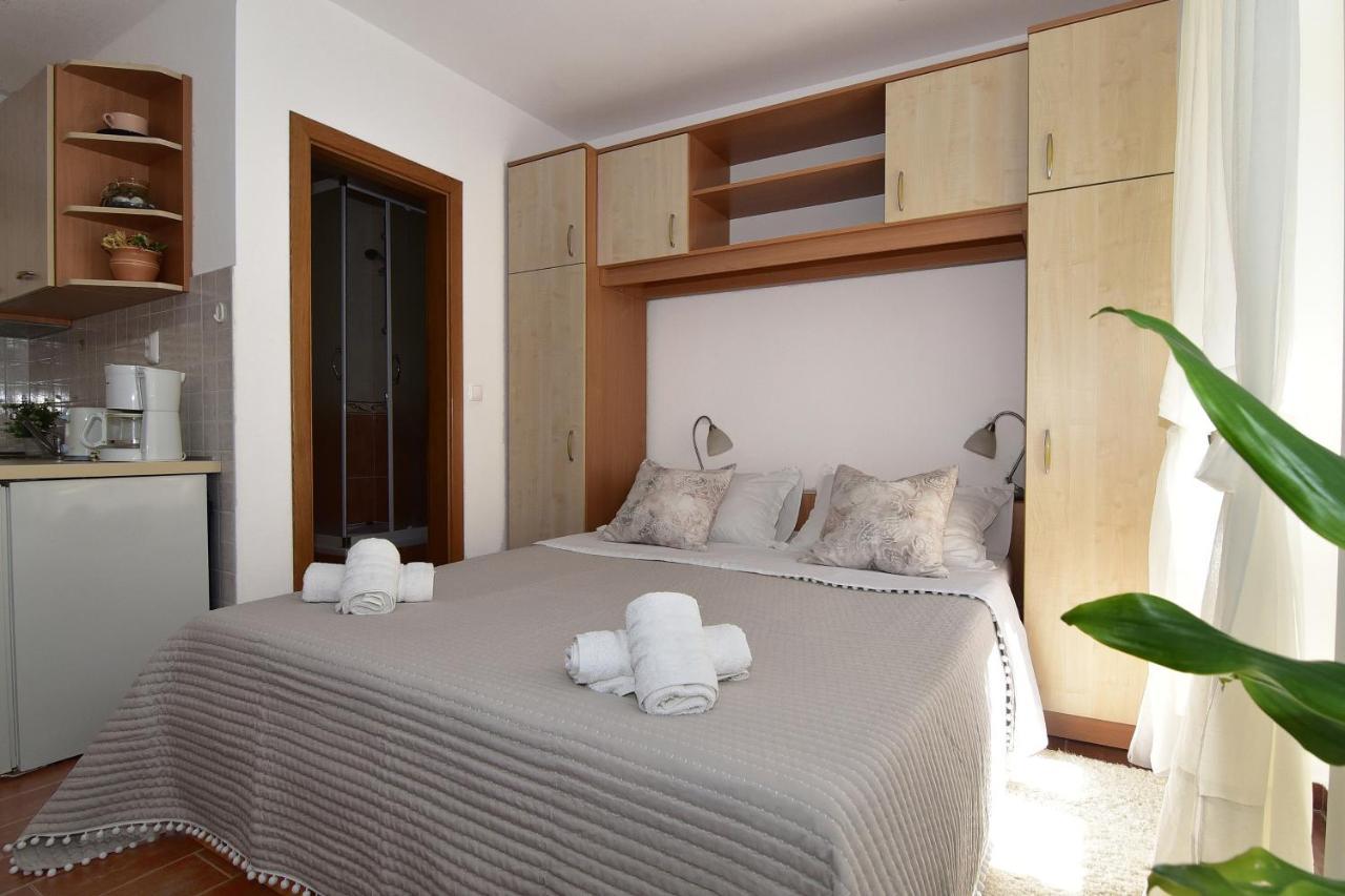 מאקרסקה Old Town Studio Apartments מראה חיצוני תמונה