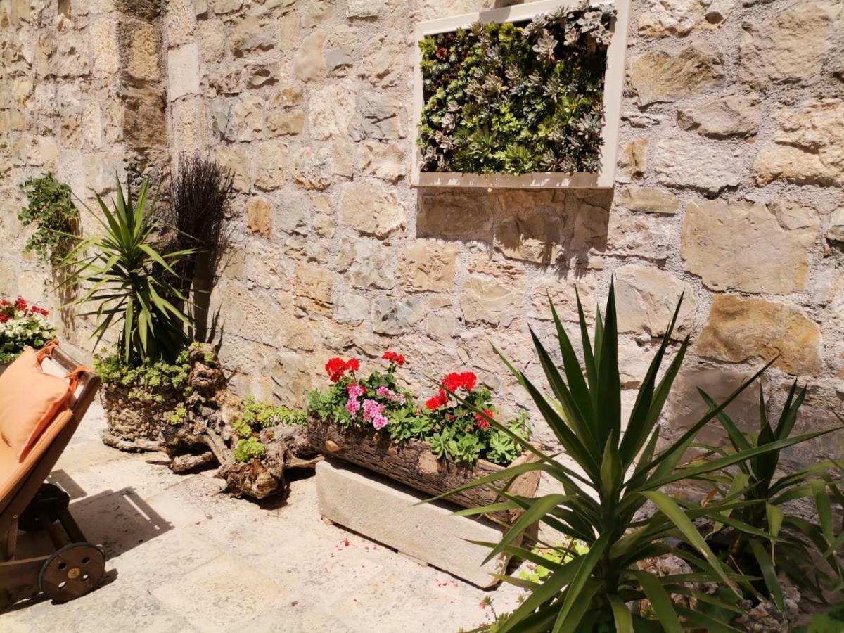 מאקרסקה Old Town Studio Apartments מראה חיצוני תמונה