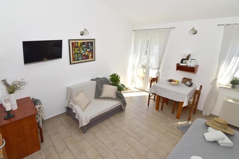 מאקרסקה Old Town Studio Apartments מראה חיצוני תמונה